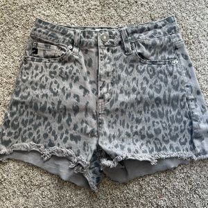 Kan Can Cheeta Jean shorts